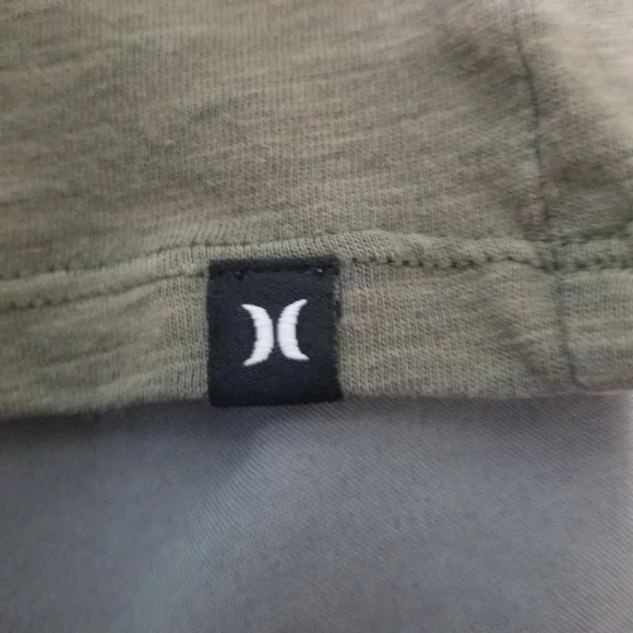 Men's Medium Hurley T-Shirt - Picture 5 of 6